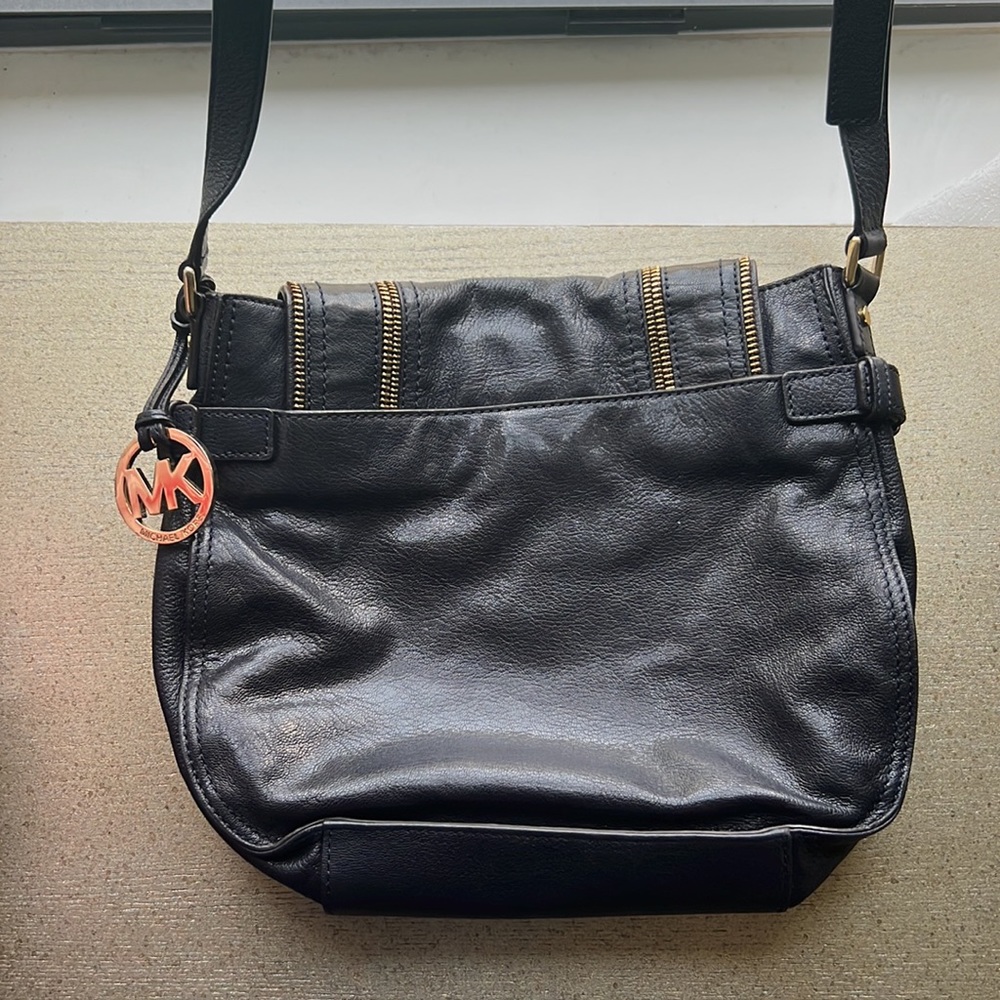 Michael Kors Women's Crossbody Dark Navy - Picture 2 of 4
